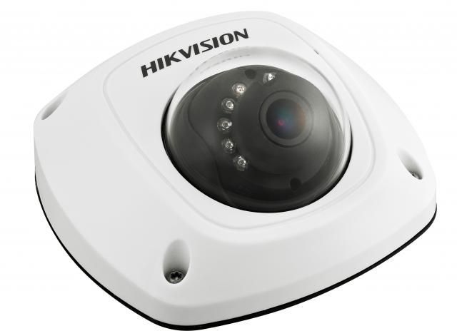 Видеокамера IP Hikvision DS-2CD2542FWD-IWS